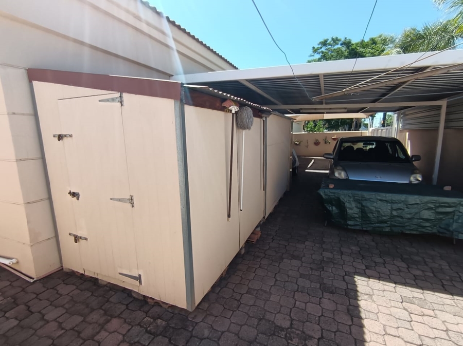 3 Bedroom Property for Sale in Protea Park North West